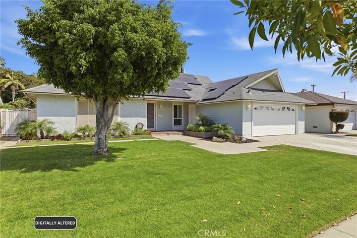 Property Photo:  1935 W Chanticleer  CA 92804 