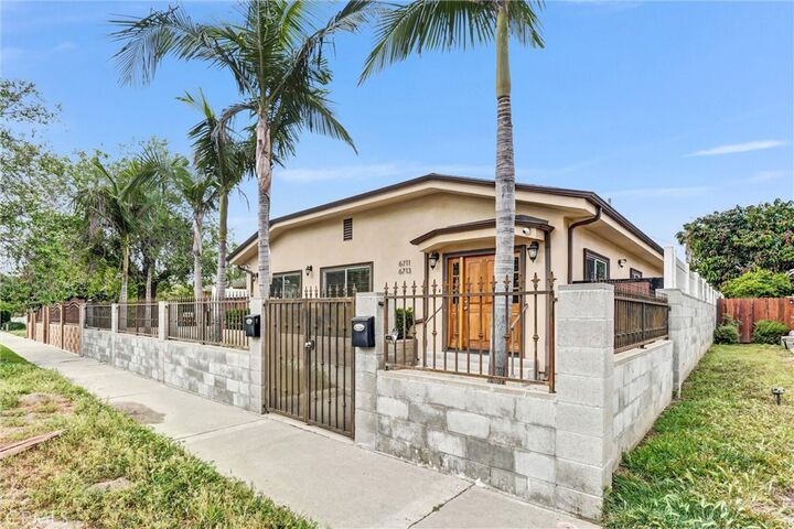 Property Photo:  6711 Clybourn  CA 91606 