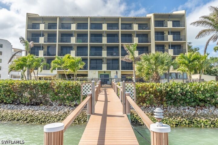 Property Photo:  10 Tampa Place 503  FL 34145 