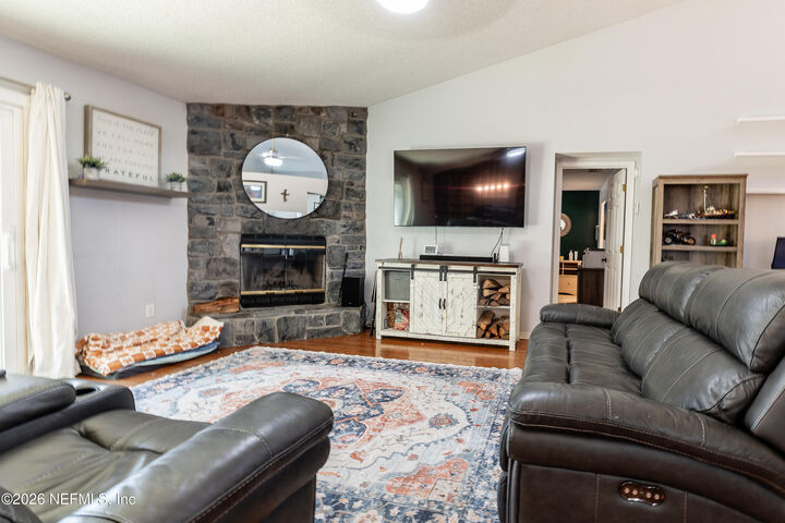 Property Photo:  11360 Ashley Manor Way  FL 32225 