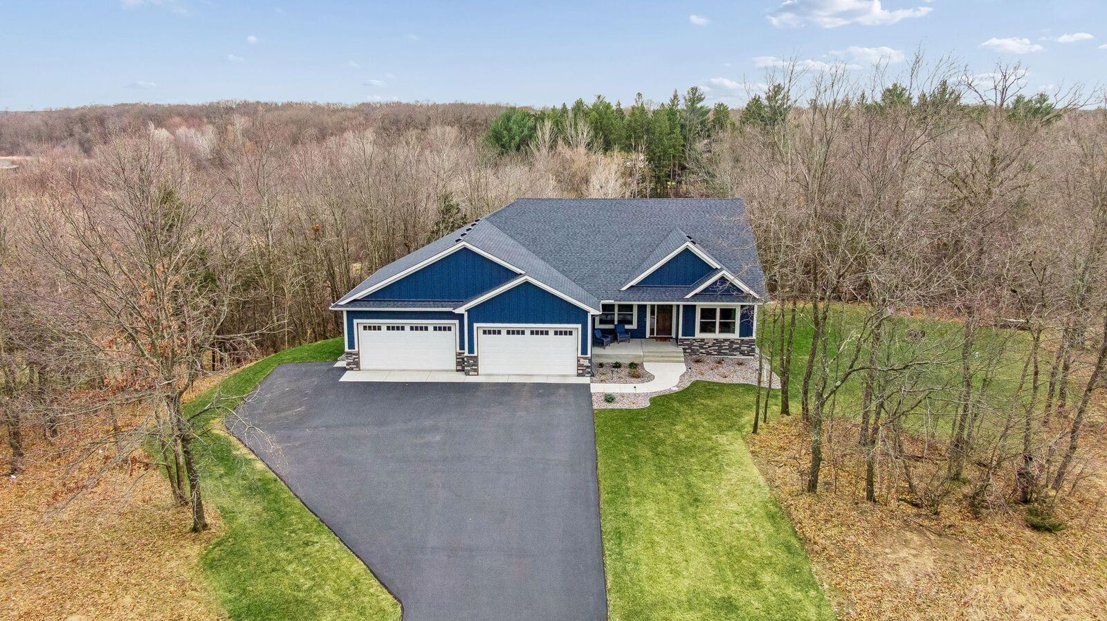 Property Photo:  19105 236th Avenue NW  MN 55309 
