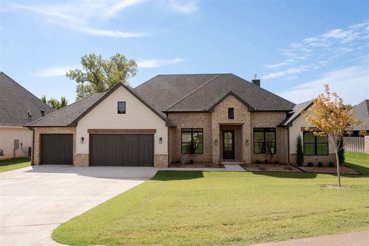 Property Photo: 396 Old Creek Road OK 73034