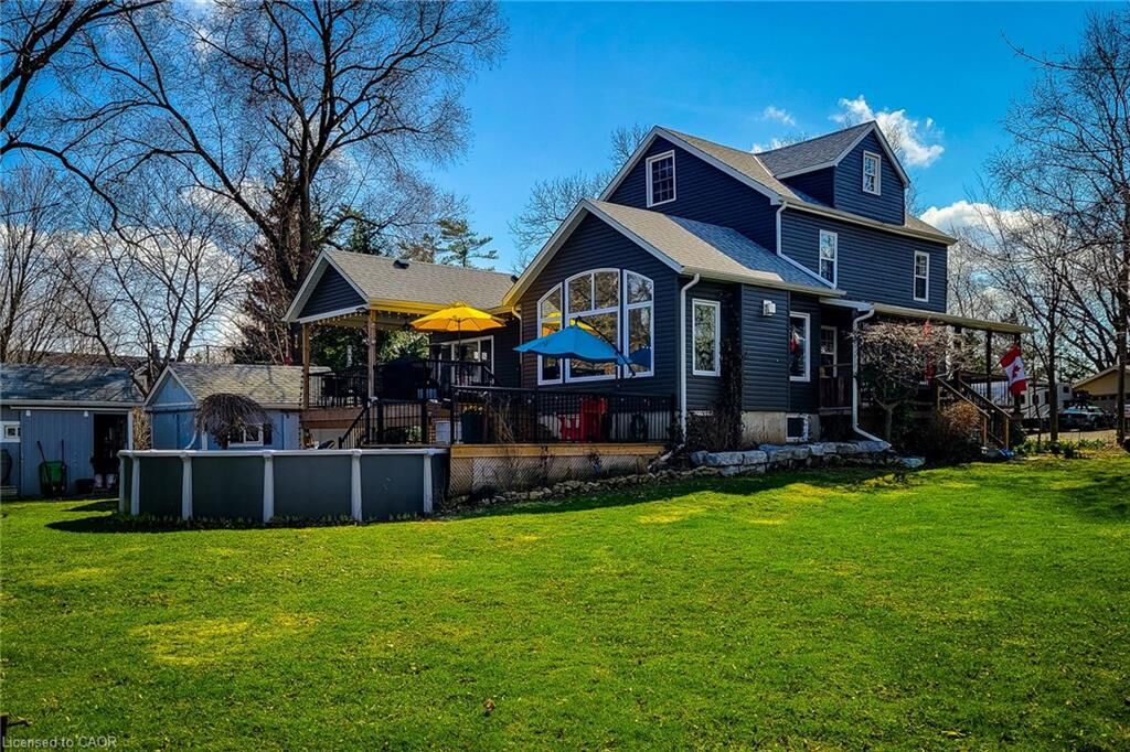 Property Photo: 466 Weir Road ON L0R 2B0