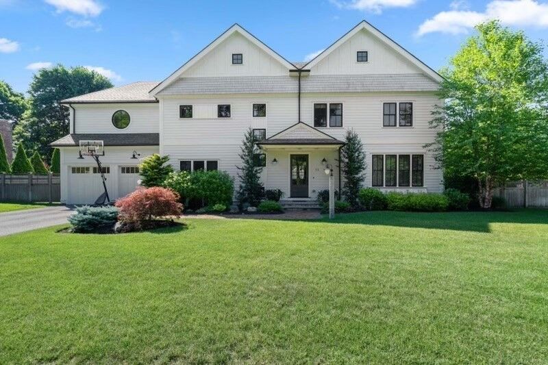 Property Photo:  11 Fisher Ave  MA 02482 