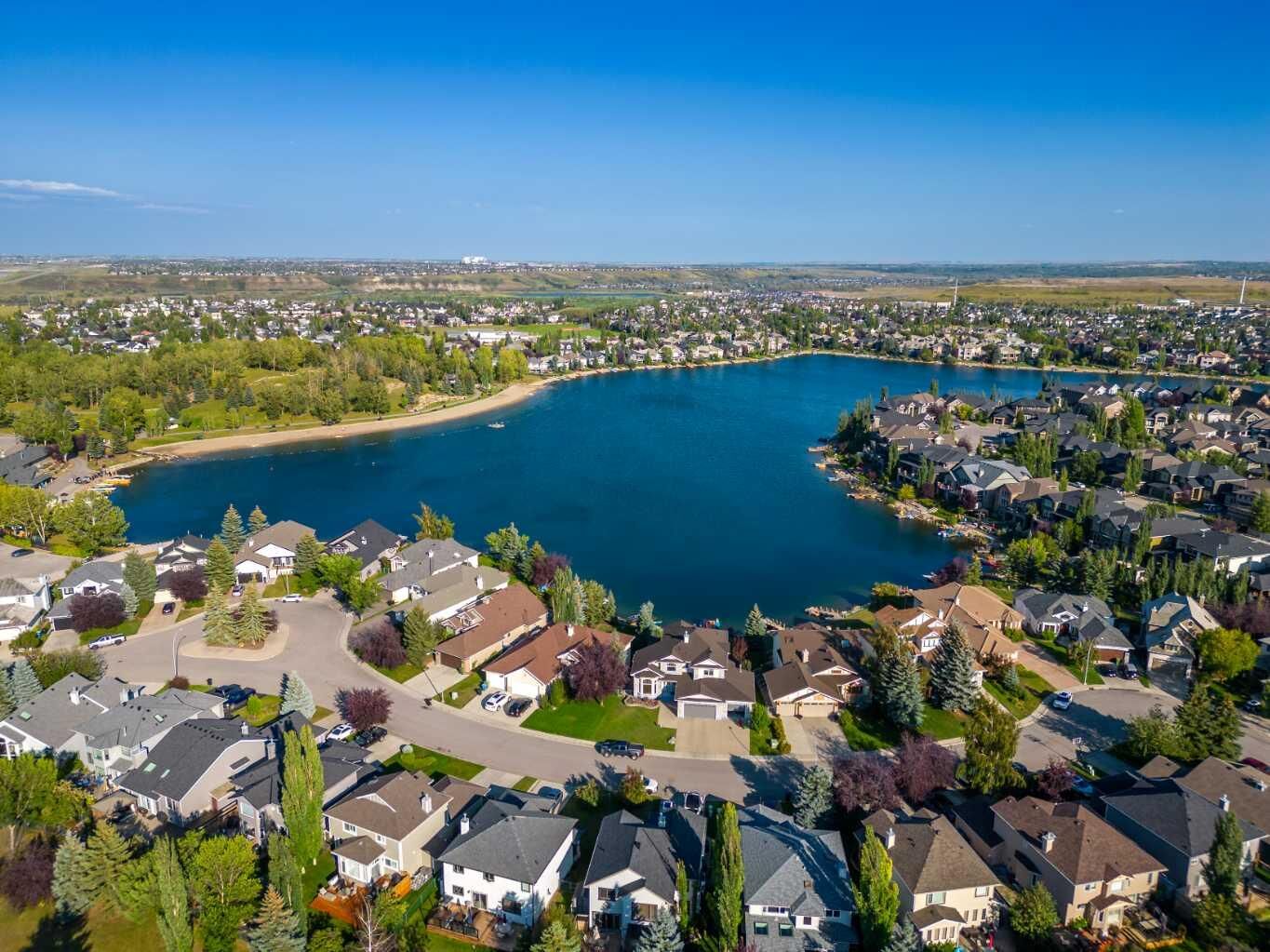 Property Photo:  311 Chaparral Ravine View SE  AB T2X 0A3 