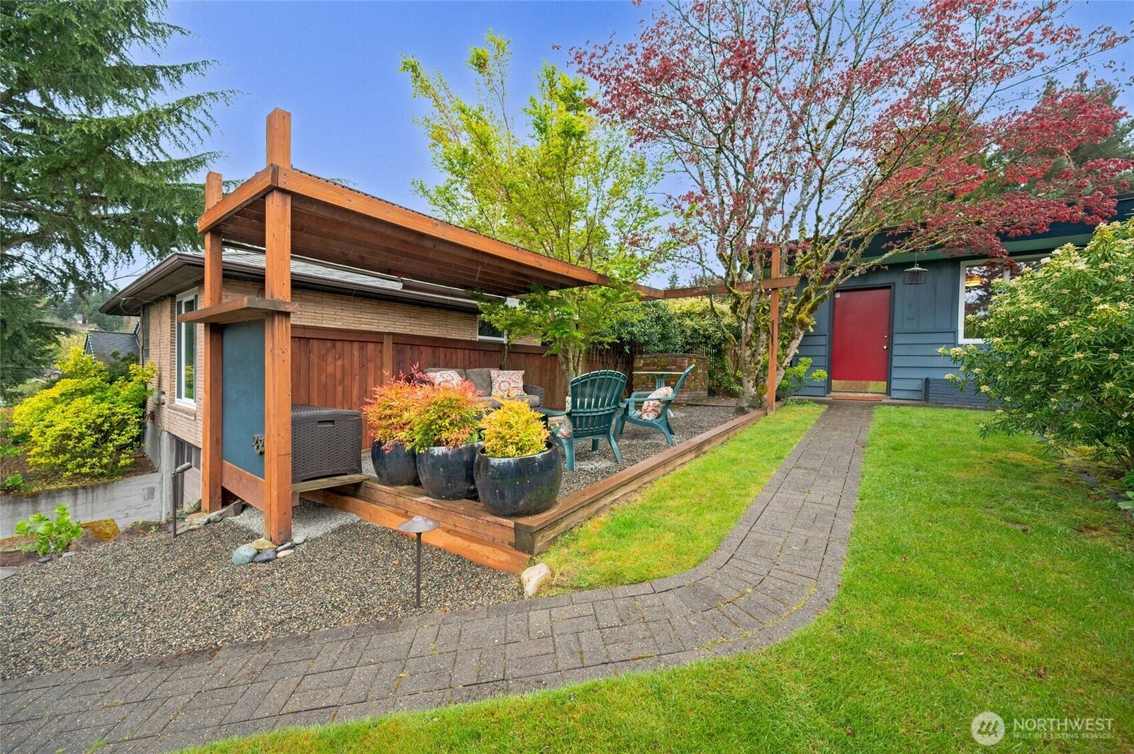 Property Photo: 2326 NE 91st Street WA 98115