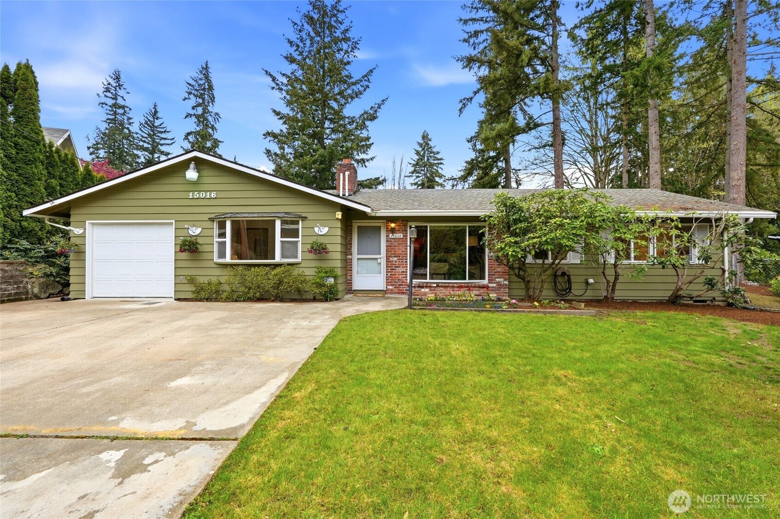 MLS#2506582: 15016 SE 14th Street, Bellevue, WA 98007