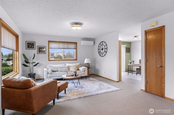 Property Photo: 1401 E Street WA 98264