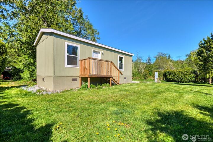 Property Photo: 500 Moose Trail WA 98281