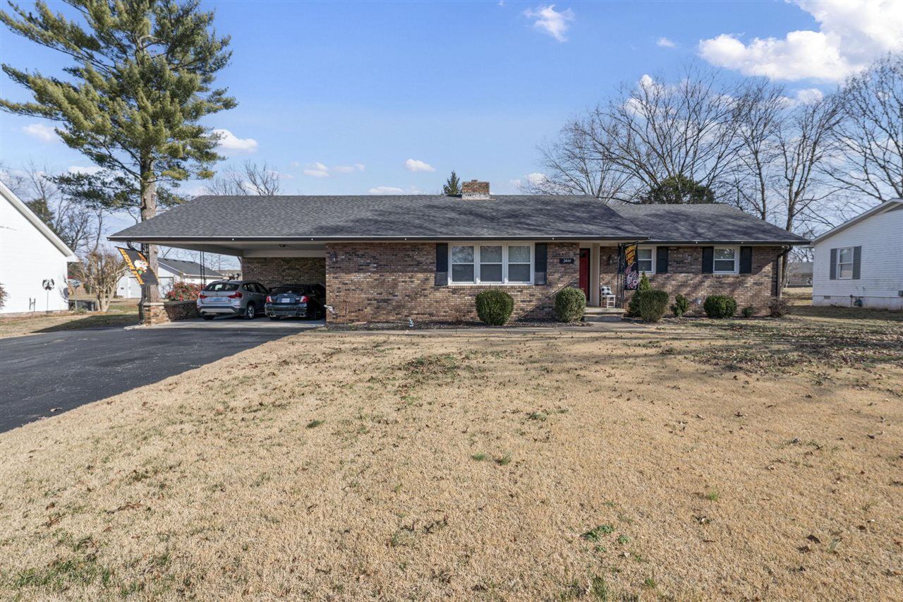 Property Photo: 2444 Smallhouse Road KY 42104