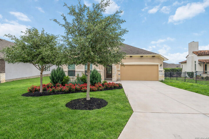 Property Photo:  13126 Lattigo Bend  TX 78245 