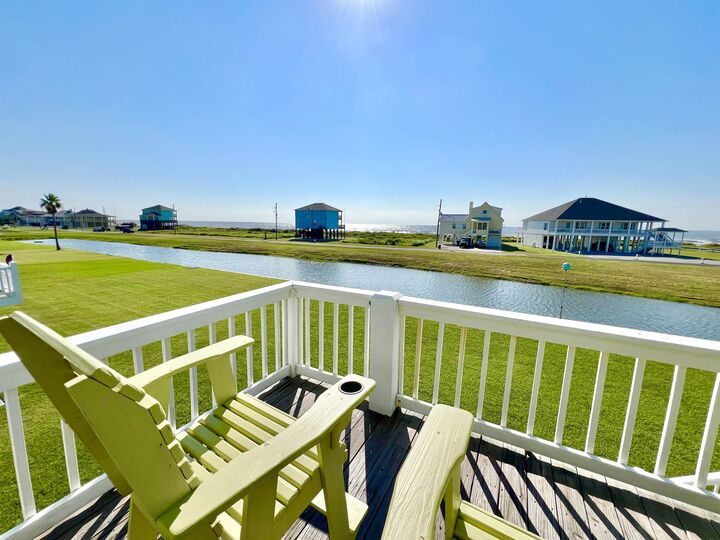 Property Photo:  3174 Sea Castle  TX 77650 