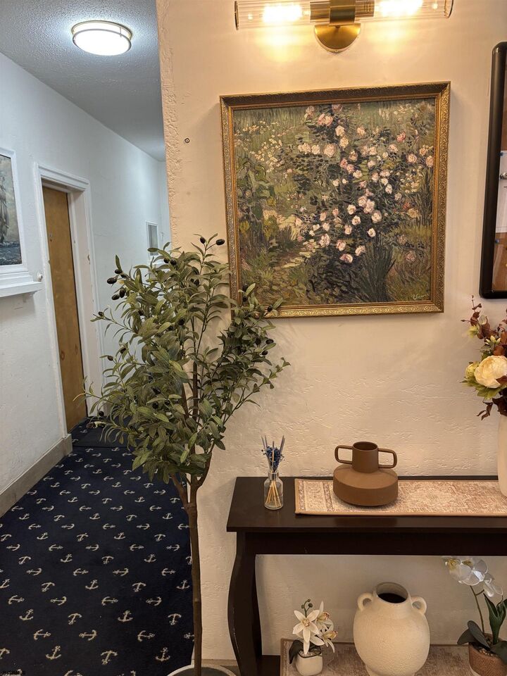 Property Photo:  2 S Hartford Ave D3  NJ 08401 