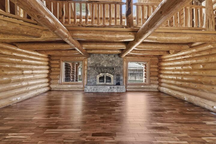Property Photo: 19012 W Pommier Rd WA 99004