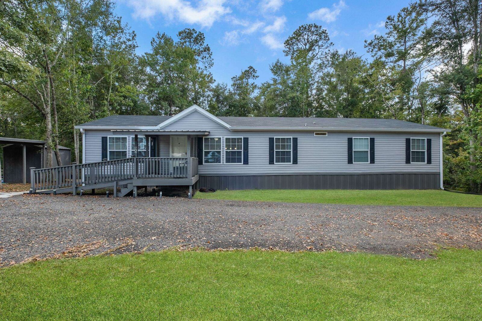 Property Photo:  95 Waters Edge Lane  FL 32333 