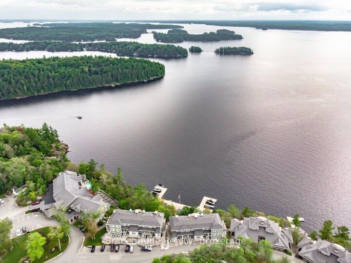 1869 Muskoka Rd 118 Highway W B102-C1 — photo 1