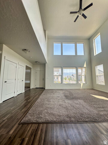 Property Photo:  816 N 2175 W  UT 84041 