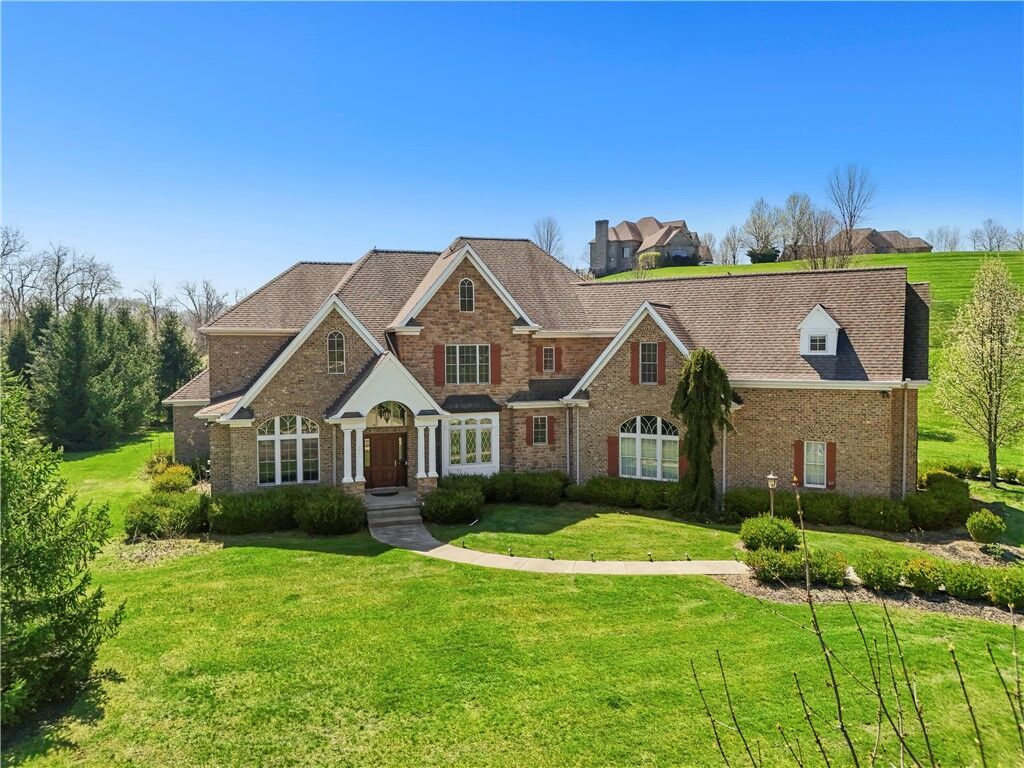 Property Photo:  107 Kingston Ave  PA 16066 