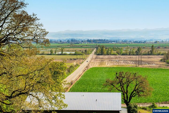 Property Photo:  5206 Josephine Ln SE  OR 97392 