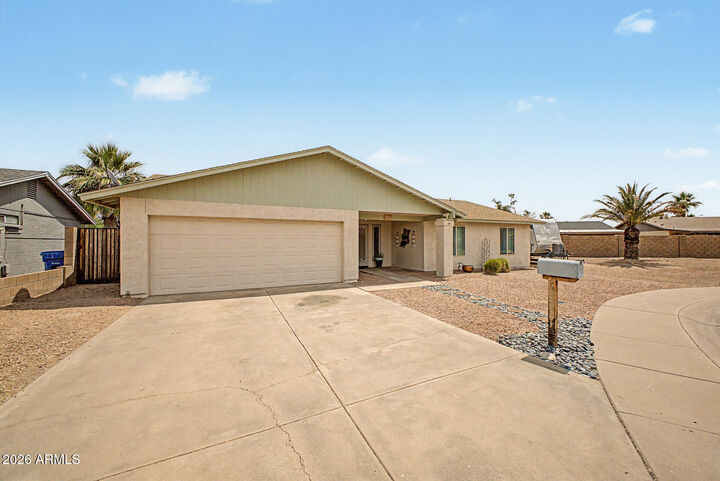 Property Photo:  4831 S Roberts Road  AZ 85282 