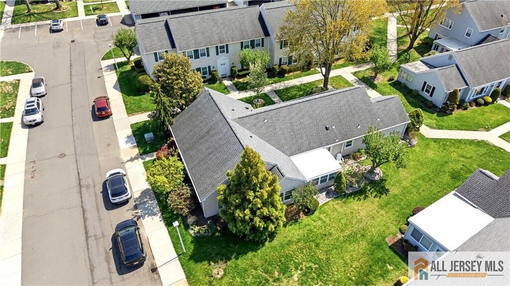 Property Photo: 272 Middlebury Lane 272C NJ 08831