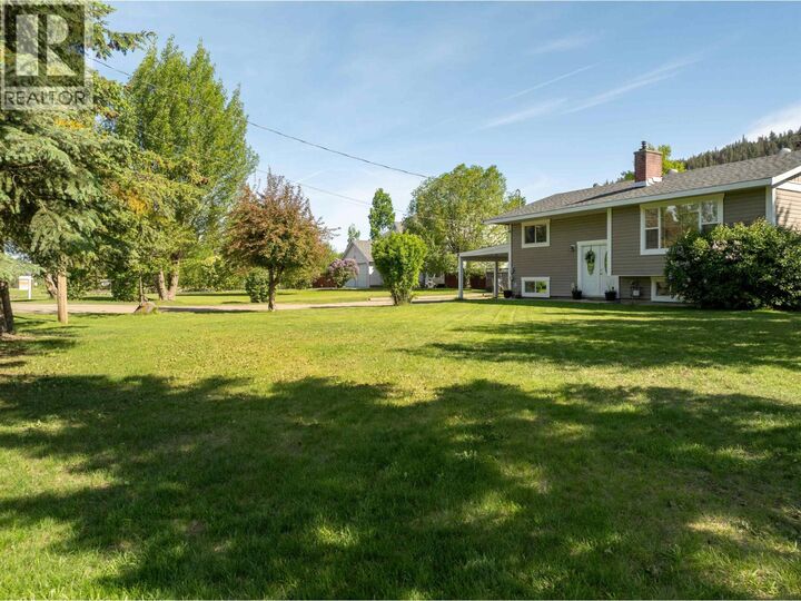 Property Photo: 5665 Horse Lake Road BC V0K 2E1