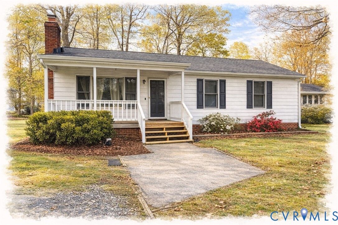 Property Photo:  103 Five Oaks Lane  VA 23005 