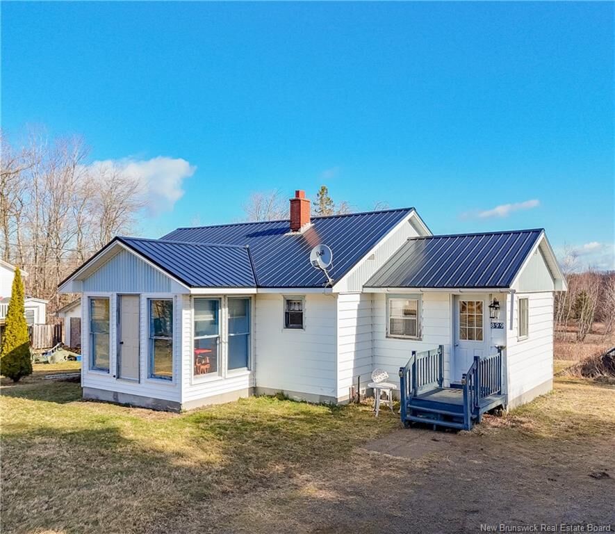 Photo de la propriété: 899 Route 102 NB E2V 2Y3