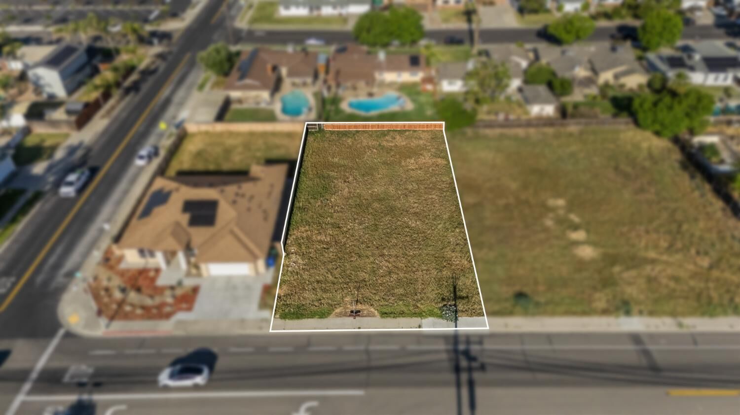 Property Photo:  20 N Douty St  CA 93230 
