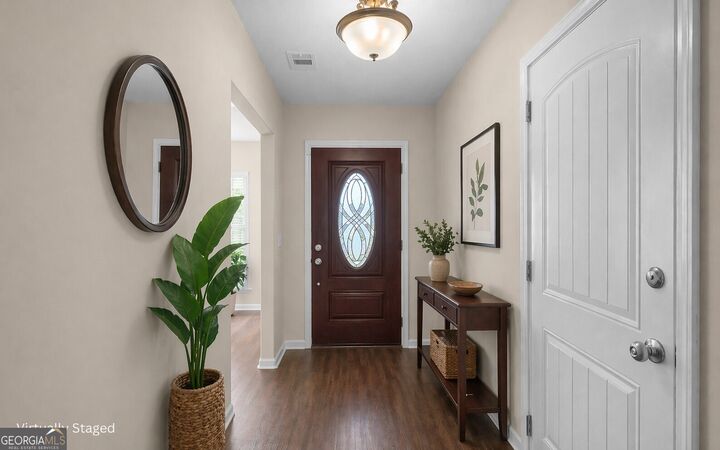 Property Photo:  141 Grimsby Road  GA 31407 