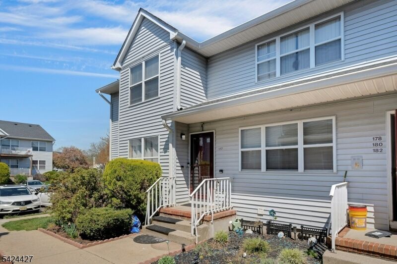 Property Photo:  177 Bexley Ln  NJ 08854 