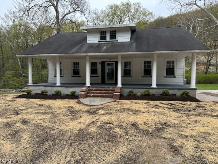 Property Photo:  515 Hamburg Tpke 2  NJ 07480 