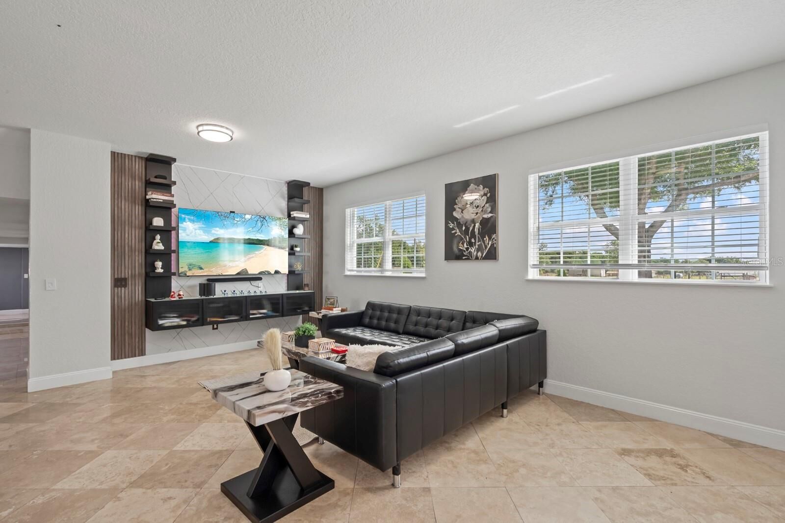 Property Photo:  2509 Appy Lane  FL 32712 