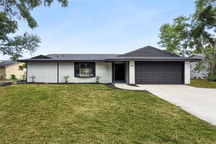 Property Photo: 2661 Ellen Avenue FL 34744