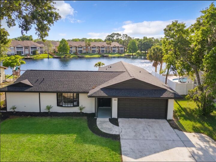 Property Photo:  2661 Ellen Avenue  FL 34744 