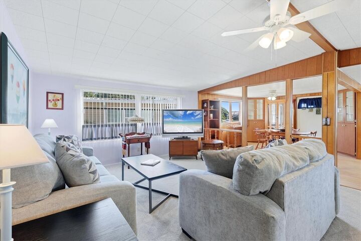 Property Photo:  1419 41st Avenue E  FL 34222 