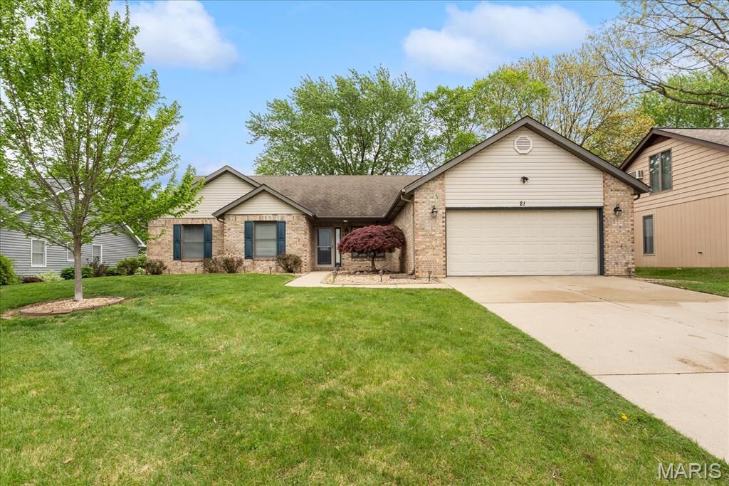 Property Photo: 21 Archview Drive IL 62221