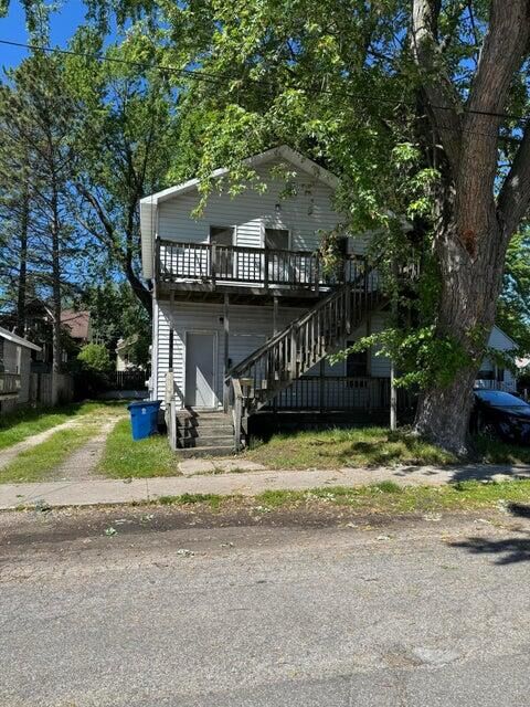 Property Photo:  264 6th Avenue  MI 49660 