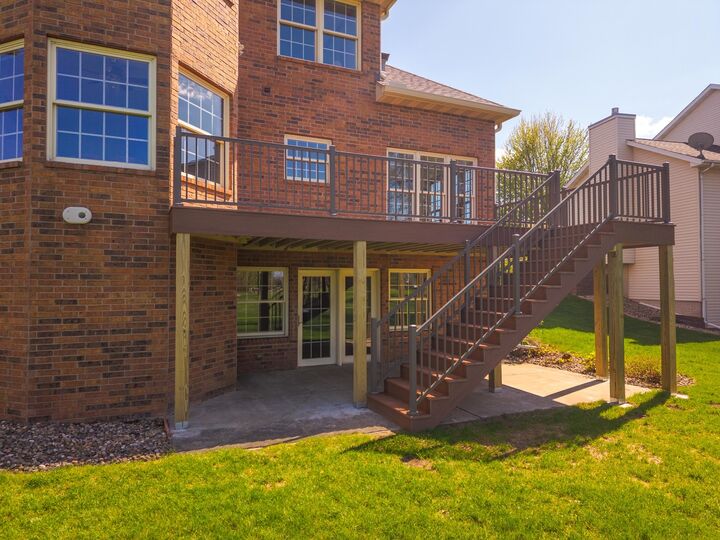 Property Photo:  402 Northridge Estates  IL 61761 