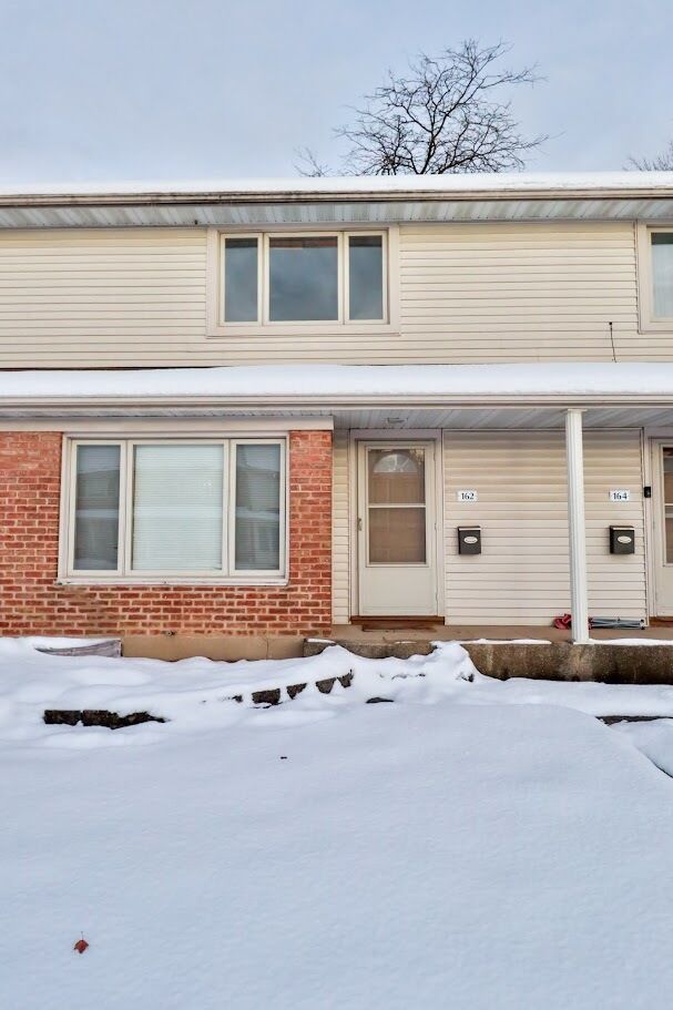 Property Photo:  162 Ash Street  IL 60466 