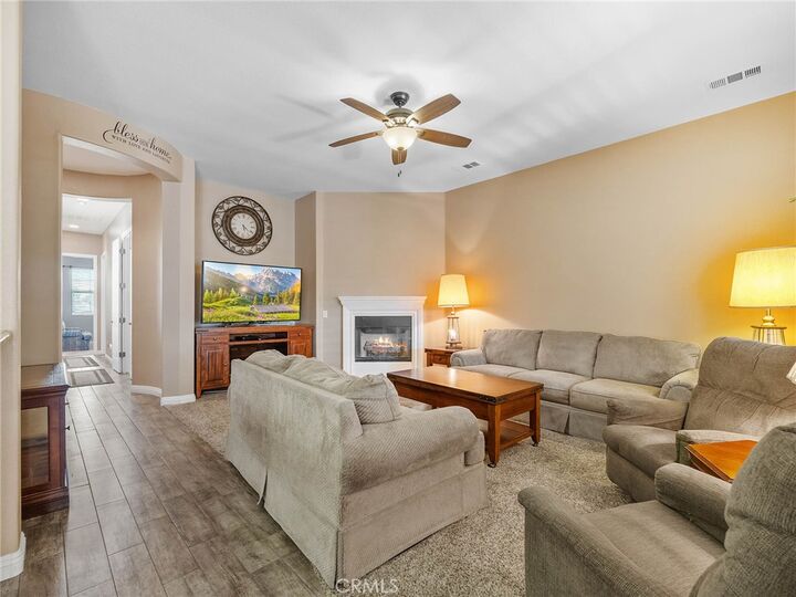 Property Photo:  10598 Archerwill Rd  CA 92308 