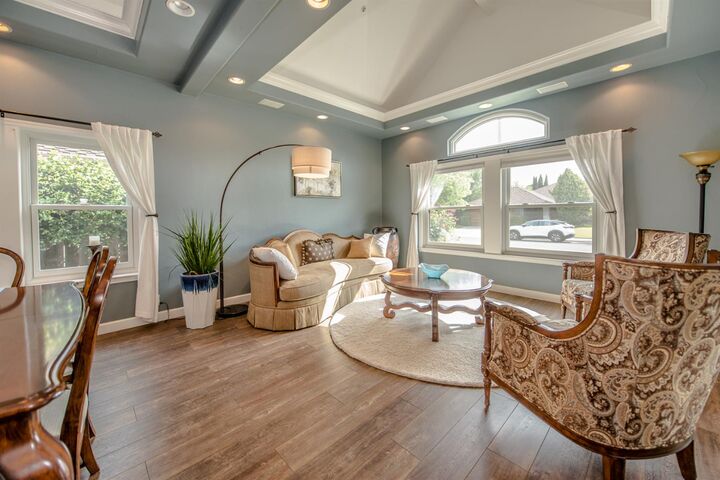 Property Photo:  632 Wildwood Way  CA 95695 