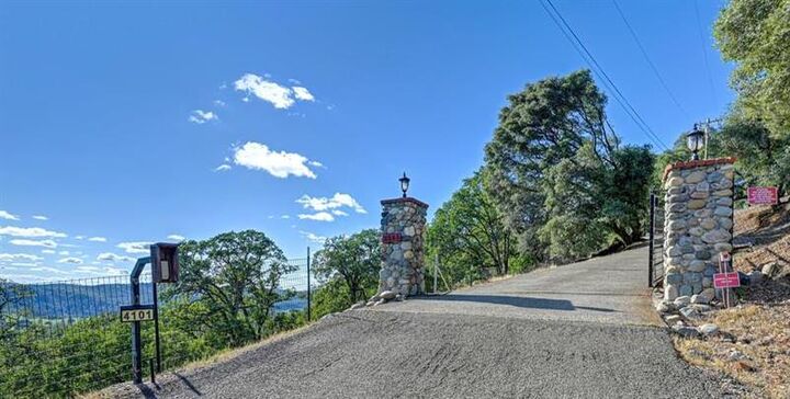 Property Photo:  4101 Birdseye View Lane  CA 95667 