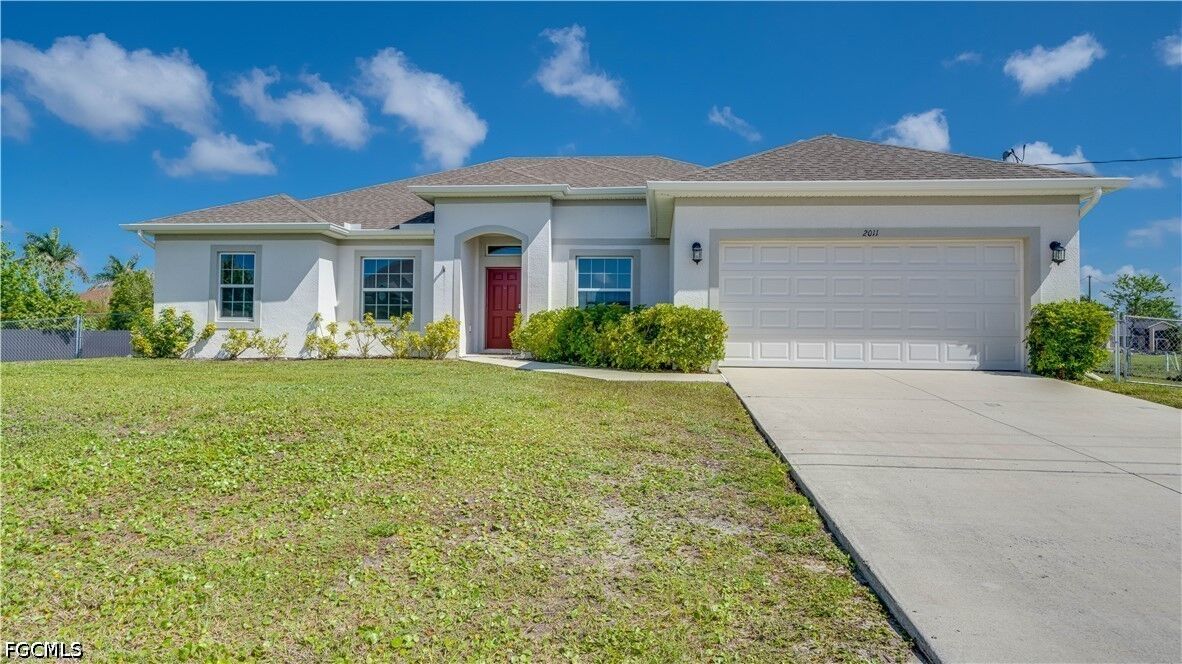Property Photo:  2011 NW Embers Terrace  FL 33993 
