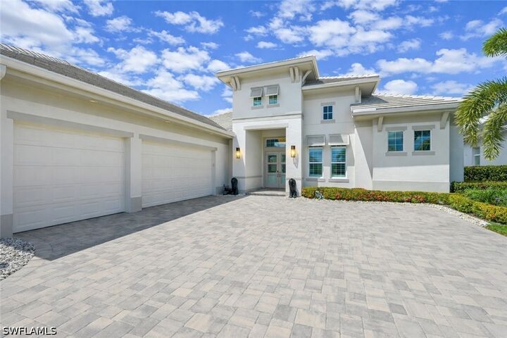 Property Photo:  14338 Laguna Springs Lane  FL 34114 
