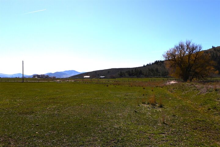 Property Photo:  182 Patton Road  MT 59848 