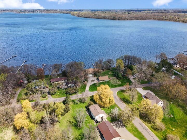Property Photo:  10400 Kismet Isle  MN 55013 
