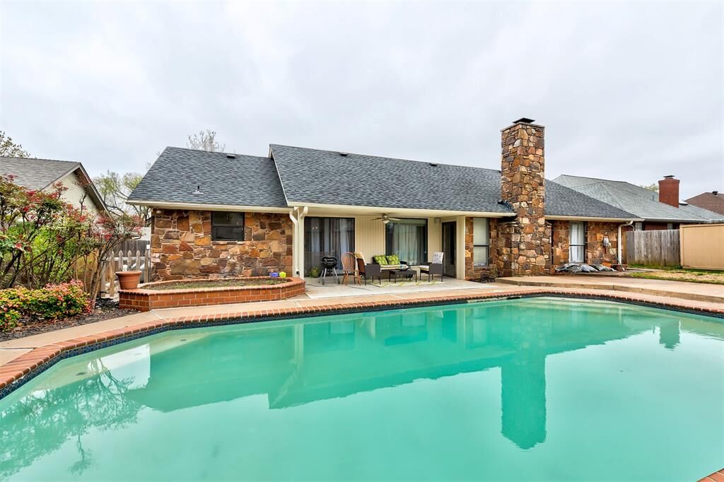 Property Photo: 3109 Eagle Crest Road OK 73013