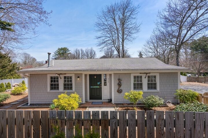 Property Photo:  468 Mill St  MA 02738 