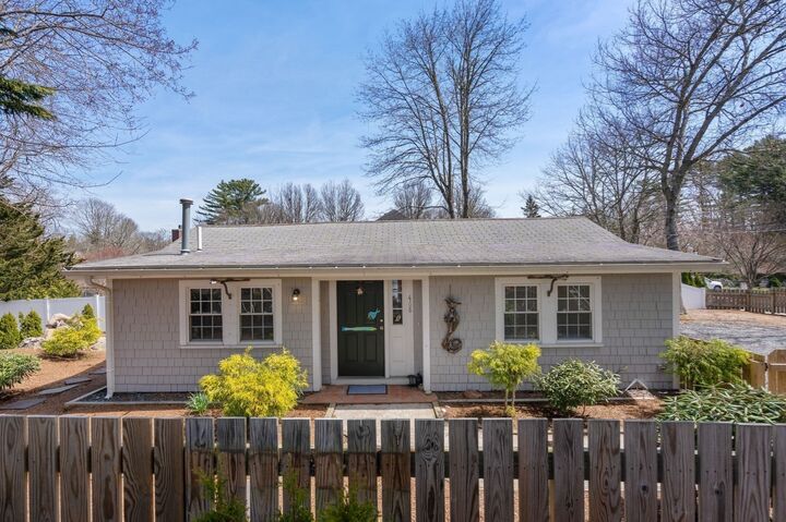 Property Photo:  468 Mill St  MA 02738 